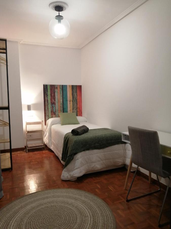 ビルバオPiso Luminoso, Amplio Y Tranquilo En Casco Viejoアパートメント エクステリア 写真